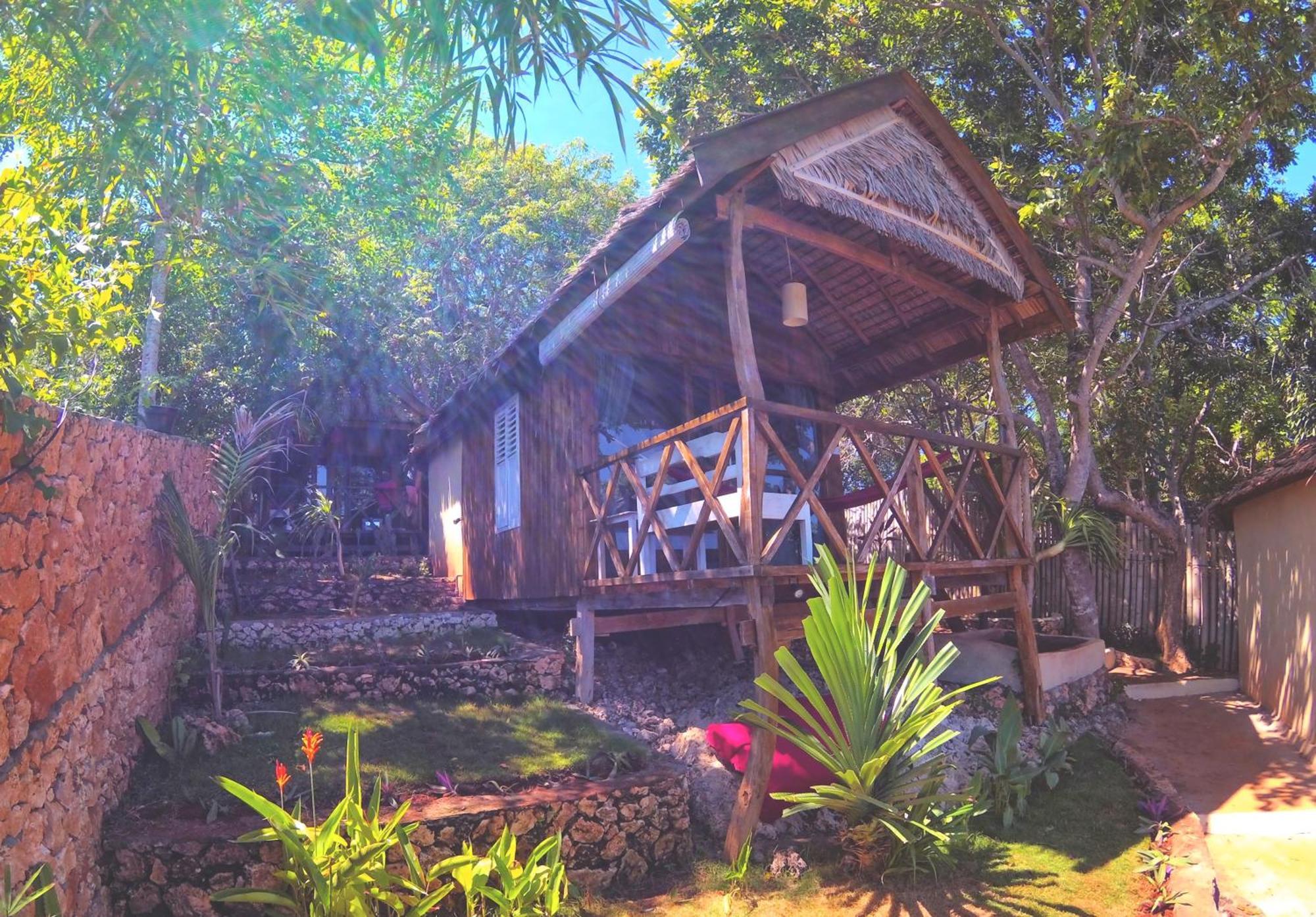 Cosmos Bungalows Bira Kültér fotó