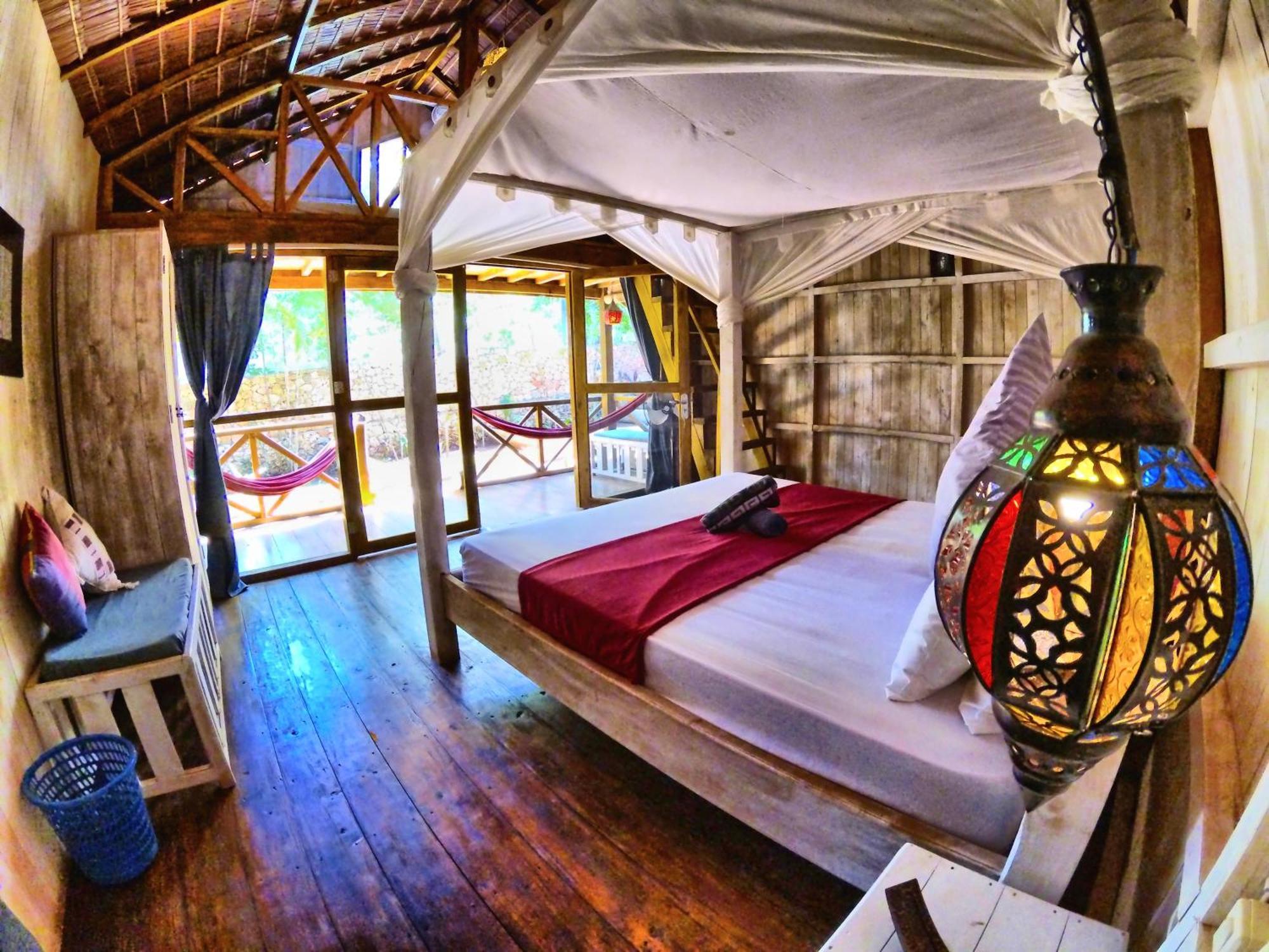 Cosmos Bungalows Bira Kültér fotó
