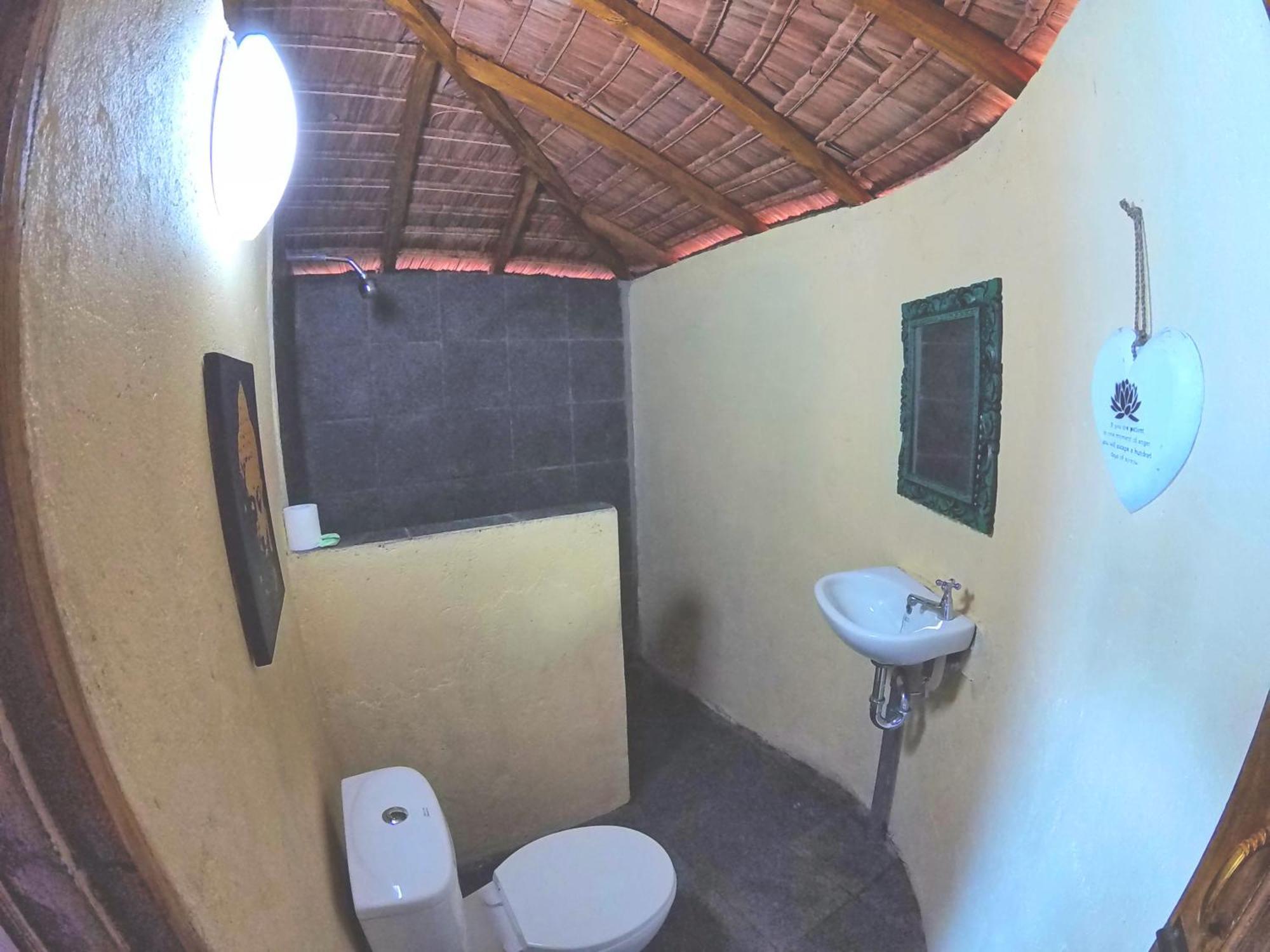Cosmos Bungalows Bira Kültér fotó