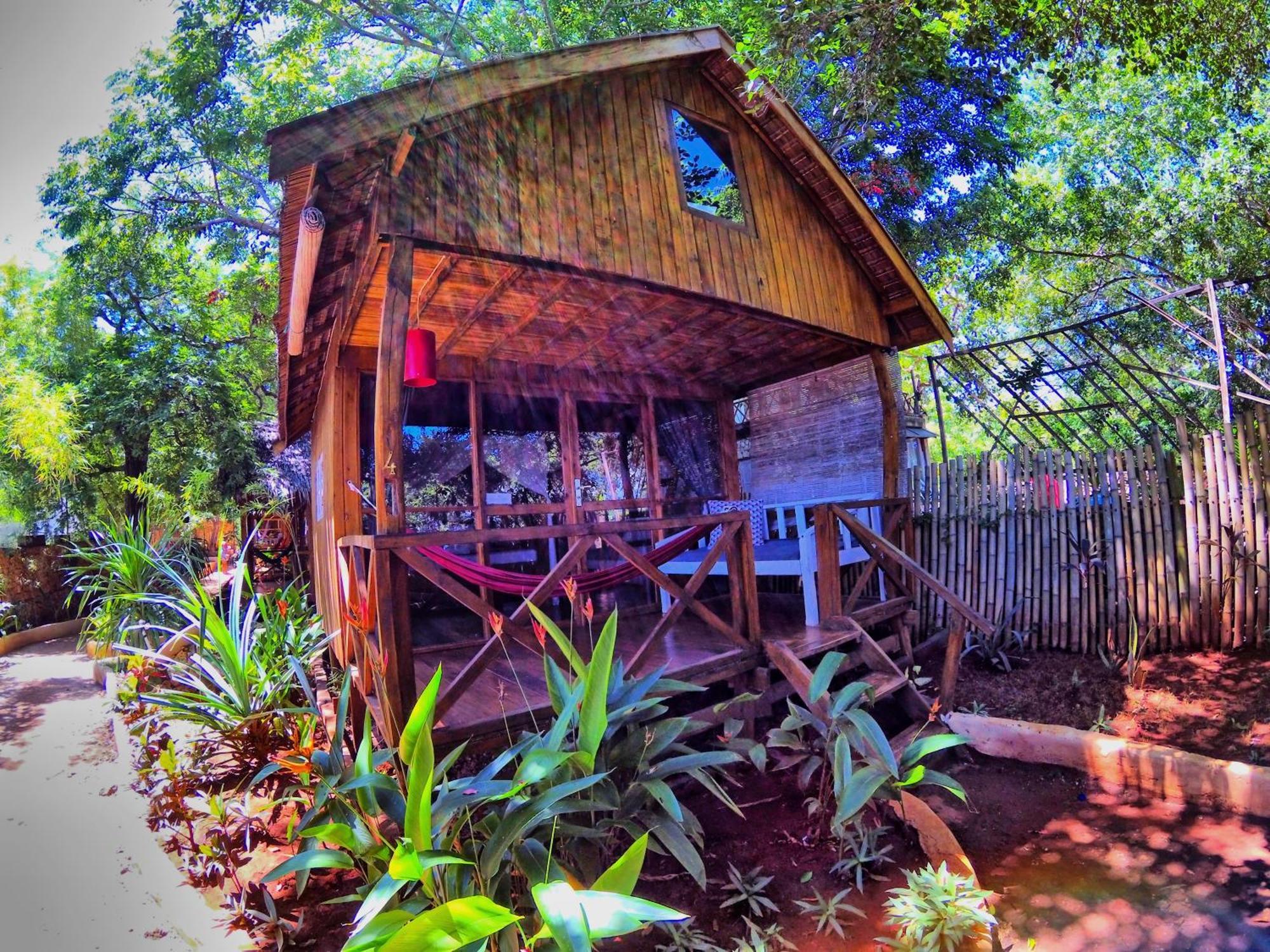 Cosmos Bungalows Bira Kültér fotó