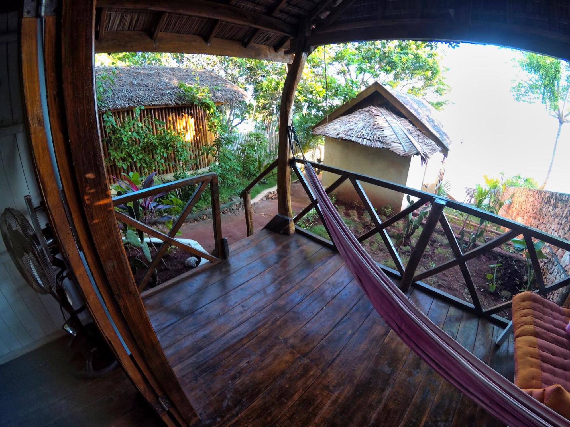 Cosmos Bungalows Bira Kültér fotó